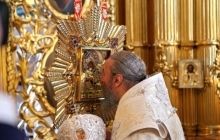 Усі ми маємо силу перемагати зло, але її вбивають лінощі і легкодухість - Предстоятель УПЦ у Почаївській лаврі