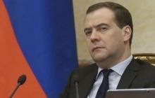 Medvedev: Russia may require early repayment of $3 bln loan by Ukraine