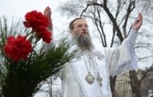 В Запорожье архиерей УПЦ призвал верующих взять на себя подвиг поста и молитвы о мире в Украине