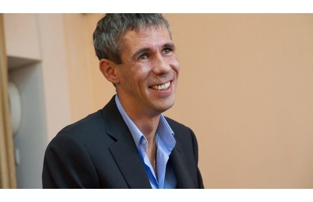 "Схожа на дочку": Паніна запідозрили в сексі з дочкою через фото у ліжку