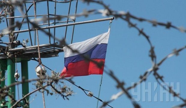 Drastic sanctions may lead Russia to default in 2-3 months / Photo by UNIAN