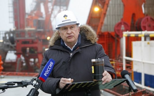 Во Франции наложили арест на яхту, которая может быть связана с Игорем Сечиным / фото rosneft.ru Во Франции наложили арест на яхту, которая может быть связана с Игорем Сечиным / фото rosneft.ru
