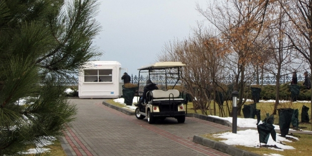 За 50 гривен посетителю устроят 40-минутную экскурсию на колесах / УНИАН