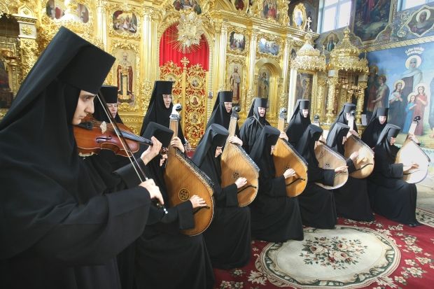 Святими місцями: острів Свято-Миколаївського Городоцького монастиря (рос.) Святими місцями: острів Свято-Миколаївського Городоцького монастиря (рос.)