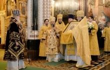 Митрополит Онуфрий поздравил Патриарха Кирилла с шестой годовщиной интронизации