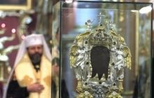 Нерукотворный образ Иисуса Христа (V ст.) из Ватикана - во Львове: верующие желают исцеления и просят мира (фоторепортаж)
