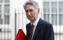 UK not to supply weapons to Ukraine yet