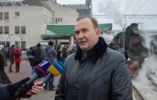 У Києві для переселенців з дітьми залізниця влаштувала екскурсію у ретро-поїзді
