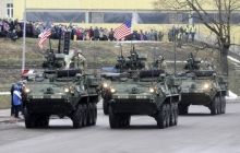 Три колонны американских войск едут к Праге