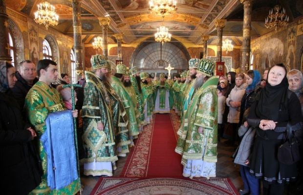 У Києво-Печерській лаврі відзначили свято - Собор всіх преподобних Києво-Печерських (фото) У Києво-Печерській лаврі відзначили свято - Собор всіх преподобних Києво-Печерських (фото)