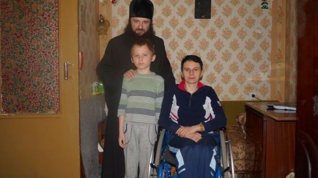 Соціальний відділ Києво-Печерської лаври закликає допомогати сиротам і всім нужденним