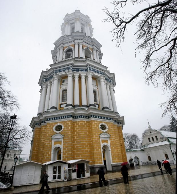 В Киеве открыли отреставрированную колокольню Успенского собора (фото)
