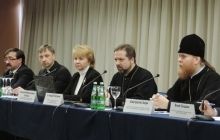 Церкви та громадськість об’єднують зусилля в протидії епідемії ВІЛ/СНІДу в Україні