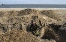 Росіяни вербують в Маріуполі різноробочих для облаштування оборонних споруд біля Бердянська