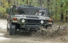 Украинские военные провели тест-драйв американских броневиков Humvee (видео)