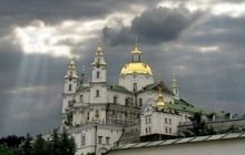 Міліція та СБУ встановлюють осіб, які розповсюджували неправдиву інформацію про вивіз Почаївської ікони з лаври