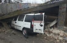 Унаслідок наїзду мікроавтобуса на зупинку у Львівській області загинули п'ять пасажирів - ОДА