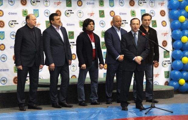 Благодаря компании «Здоровье» и таким энтузиастам, как Александр Доровской, в Харькове стало возможно проведения национальных соревнований Благодаря компании «Здоровье» и таким энтузиастам, как Александр Доровской, в Харькове стало возможно проведения национальных соревнований