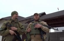 Бойцы "Азова" в шутливом видео подняли американский флаг над Широкино