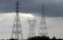 Prosecutors insist on revoking privatization of three energy companies