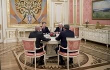 Стартовала встреча Порошенко с Коморовским (фото)