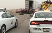 У США в аварію потрапили відразу шість вантажівок та 11 легкових автомобілів (фото, відео)