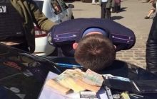 У Києві затримали двох слідчих під час отримання хабара у розмірі 5 тисяч доларів