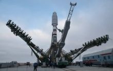 Через втрату "Прогресу" Росія може зупинити запуски "Союзів", що доставляють людей до МКС