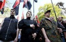 Десантники разблокировали базу "Правого сектора"