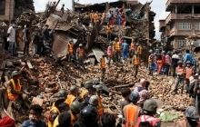Nepal earthquake: Frustration mounts over relief effort
