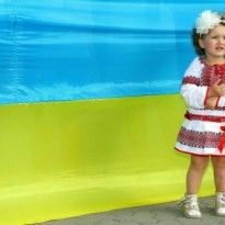 Ozzy Osbourne's daughter Kelly impressed by Ukrainian vyshyvanka dress