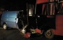 Автобус з демобілізованими потрапив у ДТП у Полтавській області, є загиблі (фото)