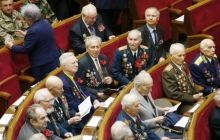 Депутаты призывают не облагать налогами пенсии ветеранов и инвалидов войны