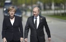 Merkel to Putin: Ukraine's territorial integrity should be restored