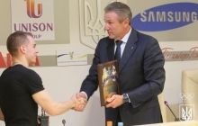 НОК вирішив питання щодо придбання нового гімнастичного килиму для тренувань збірної України