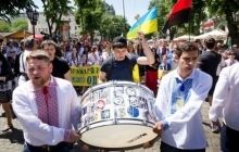 В Одесі у рамках фестивалю вишиванок відбувся публічний масовий диктант з української мови