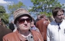 Россияне в Латвии раскритиковали имя Елена и украинскую политику (видео)