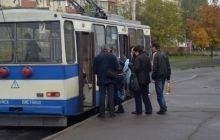 Київські зупинки обладнають електронними табло