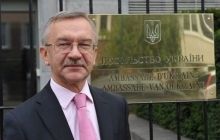 Порошенко звільнив главу місії при НАТО та посла України в Бельгії Ігоря Долгова