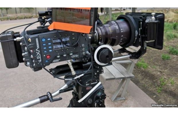 Начались съемки второго сезона сериала "Мандалорец" по вселенной "Звездных войн"