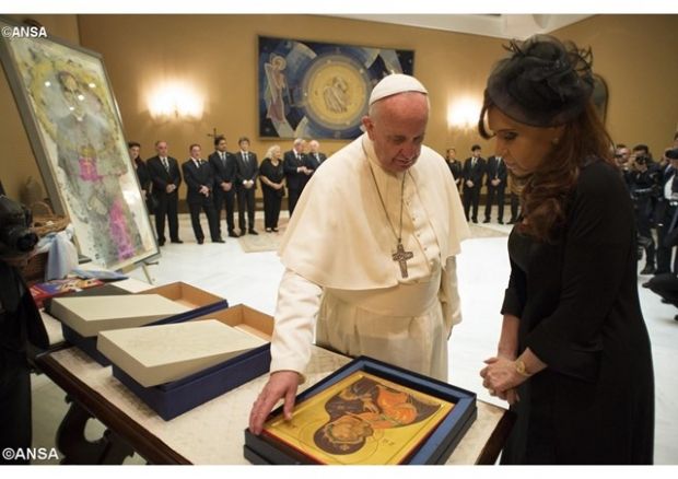 Папа Франциск подарил госпоже Кристине Фернандес де Киршнер копию русской иконы