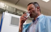 У п’яти навчальних закладах Оболонського району Києва встановлять станції доочистки питної води