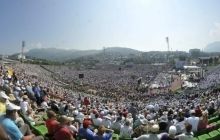 Папа Римський відслужив урочисту месу перед 65 тисячами вірян на стадіоні в Сараєво