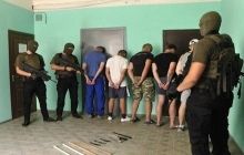 Милиция задержала 5 человек, подозреваемых в совершении ночных погромов в Харькове (фото)
