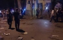 Слідом за Москвою, в Ростові-на-Дону невідомі скоїли напад на українське консульство (фото)