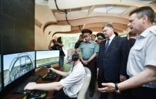 Порошенко наголосив на необхідності спростити процес виробництва нових військових розробок