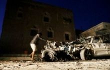 Yemen crisis: Sanaa mosques hit by blasts