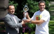 Святошинський район отримав міський кубок за найбільший вклад у благоустрій