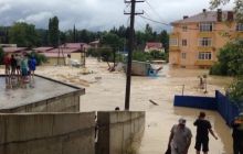 В Сочи затоплено более полутысячи домов, эвакуированы почти 300 человек