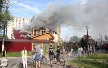 Пожежу в житомирському розважальному центрі гасили понад п'ять годин (фото, відео)